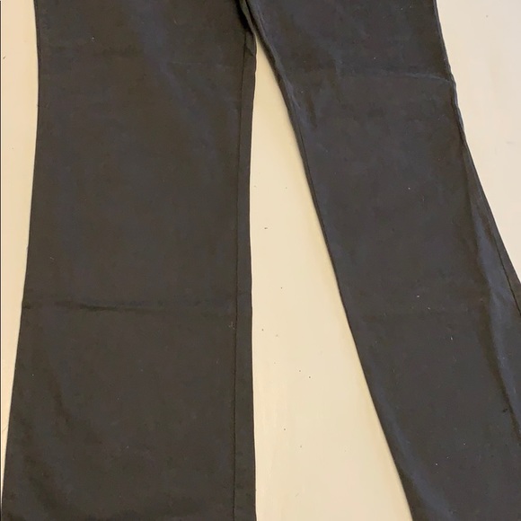 Women’s size 16 Haggar brand pants - Picture 3 of 3